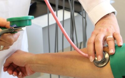 Qué es un Celador, qué funciones y tareas tiene en 2026